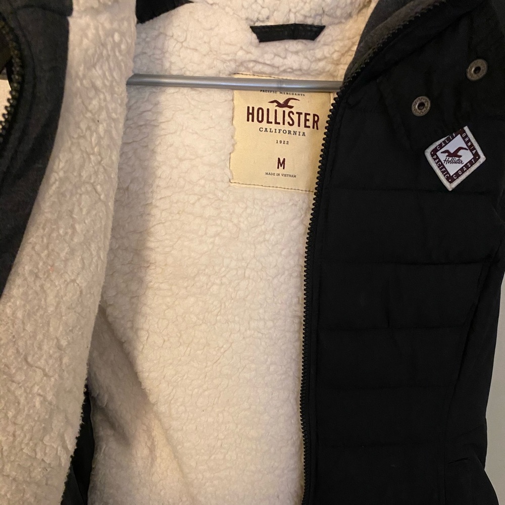 Sherpa vest - like new